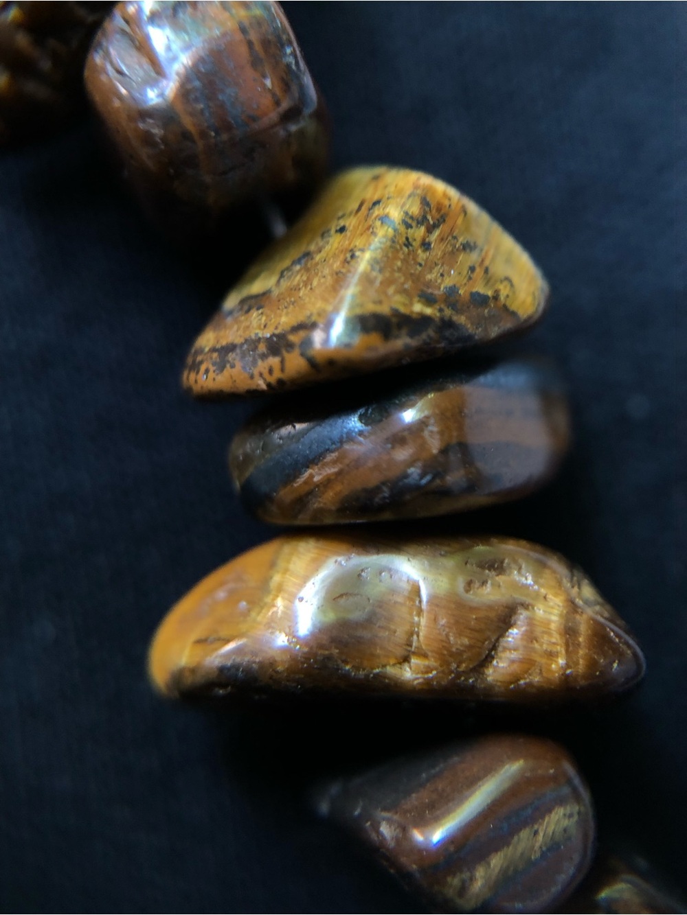 Vintage Tiger's Eye Chip Necklace - Brown and Gold 🐅 - Picture 3 of 6
